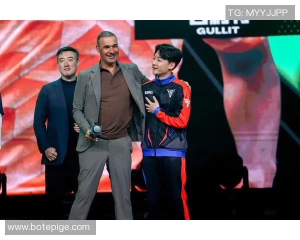 小红书迎来足球明星入驻引发粉丝热议与互动新潮流